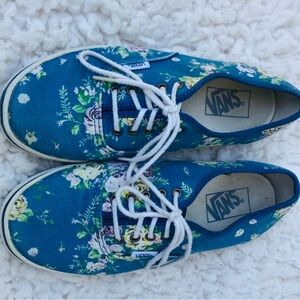 Vans size 7